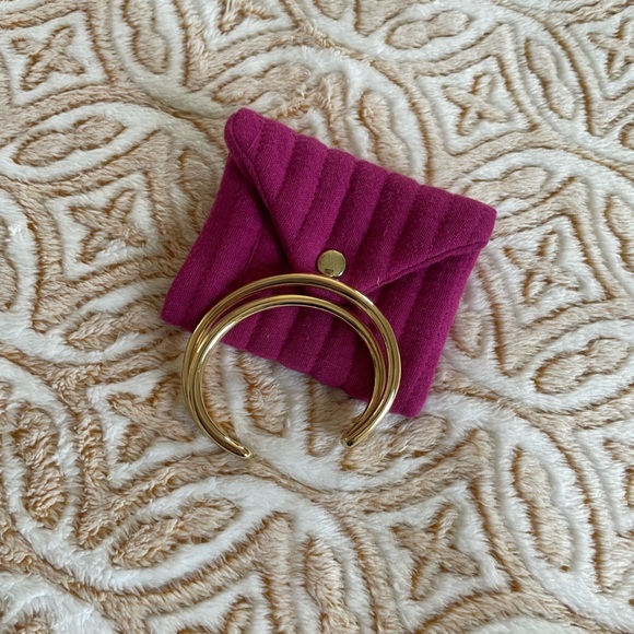 Sezane Chiara Wrist Cuff Bracelet - Picture 6 of 8